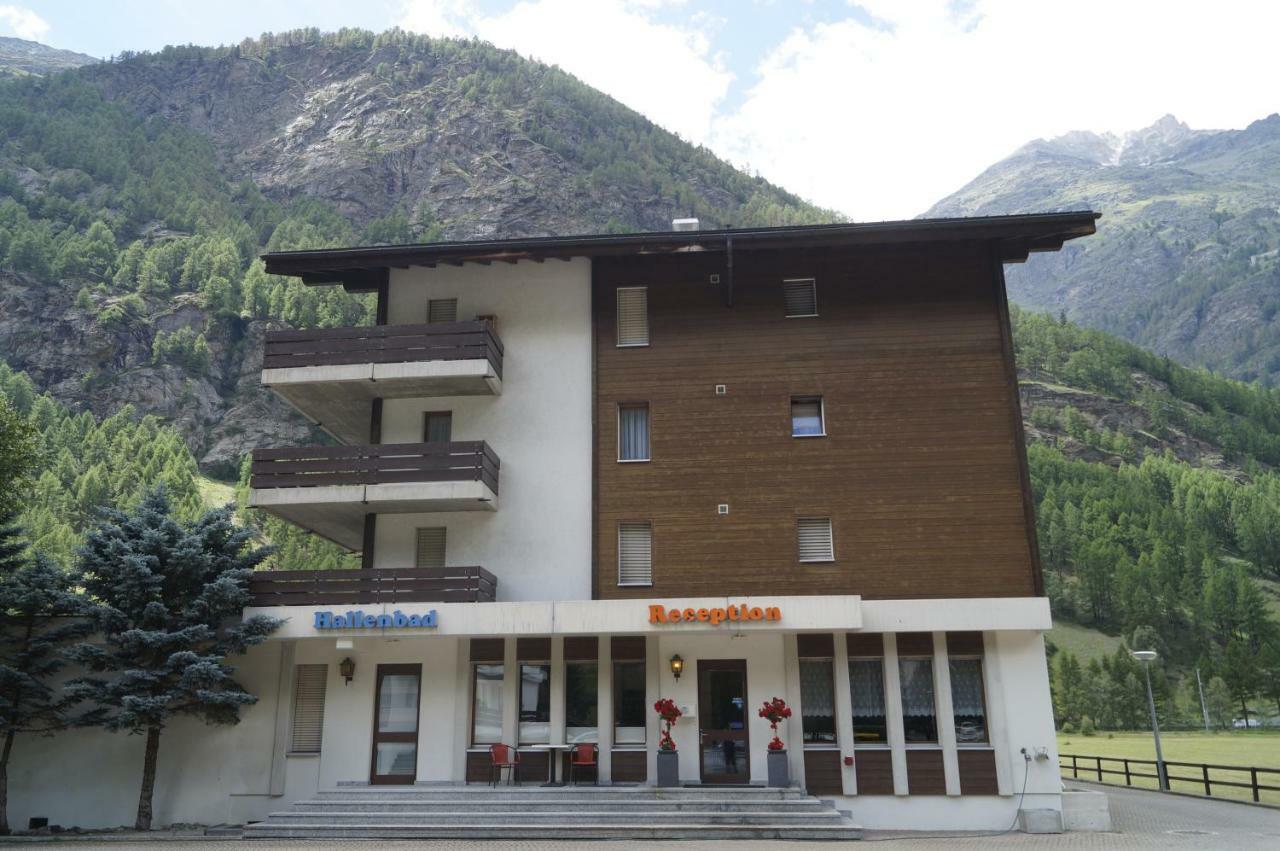 Monte Rosa D 412 Aparthotel Täsch Exteriör bild